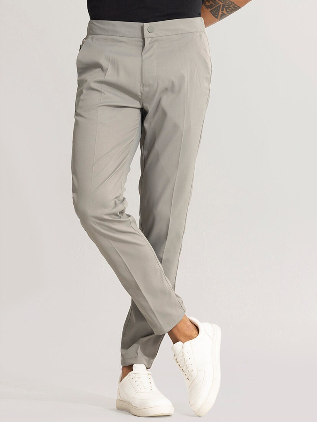 

Snitch Men Grey Smart Slim Fit Cotton Chinos