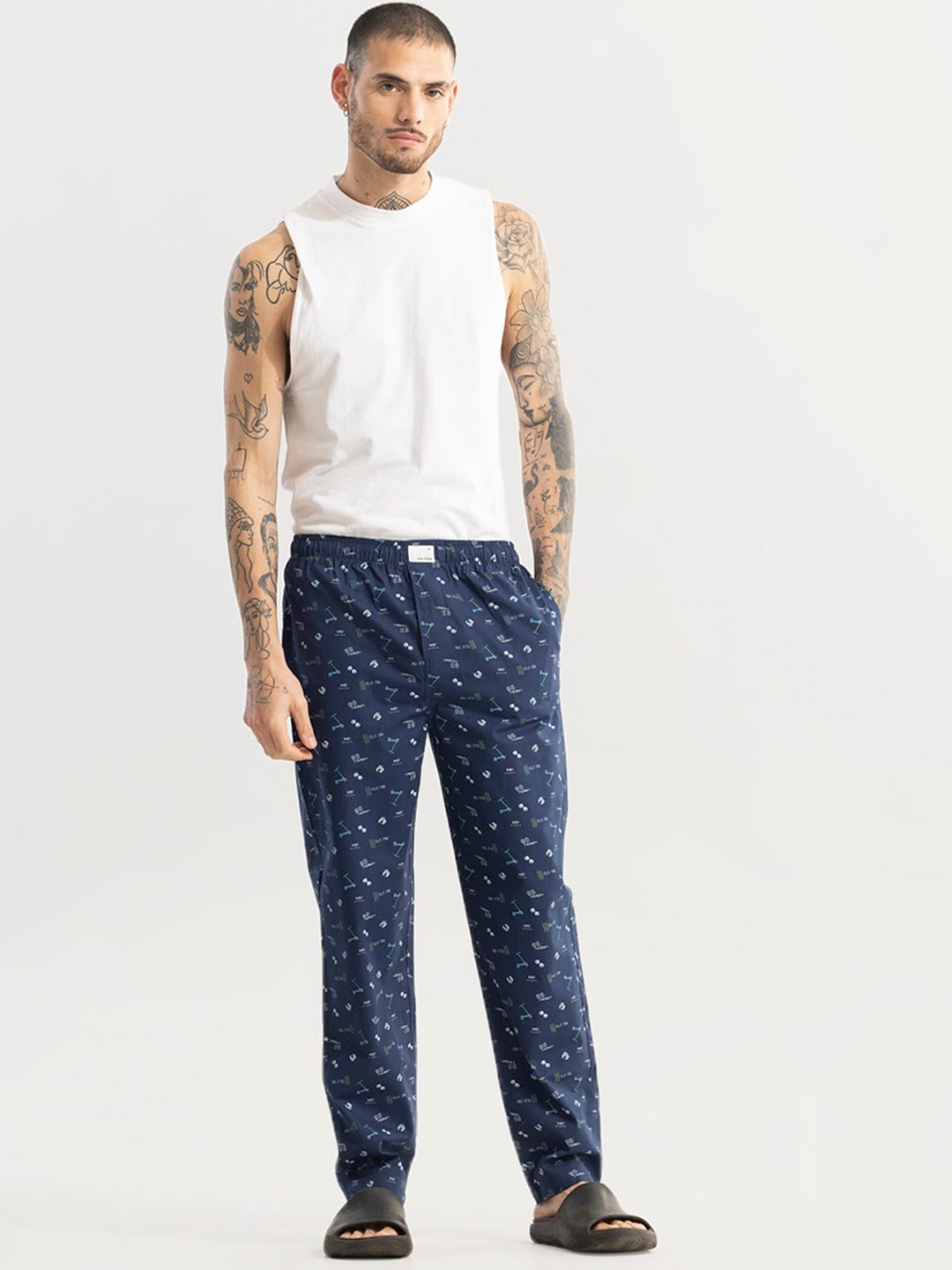 

Snitch Navy Blue Men Printed Cotton Lounge Pants