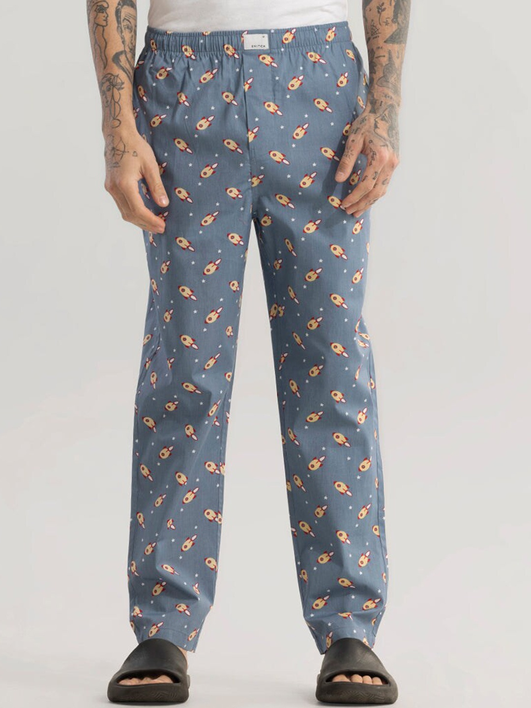 

Snitch Grey Men Printed Cotton Lounge Pants