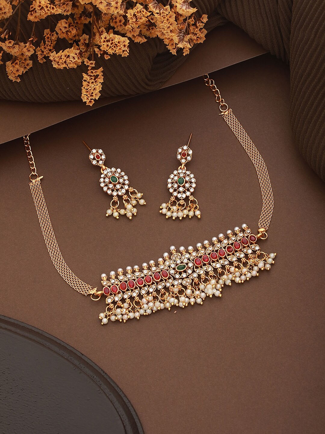 

Saraf RS Jewellery Gold-Plated Kundan Studded & Beads Beaded Necklace With Earrings