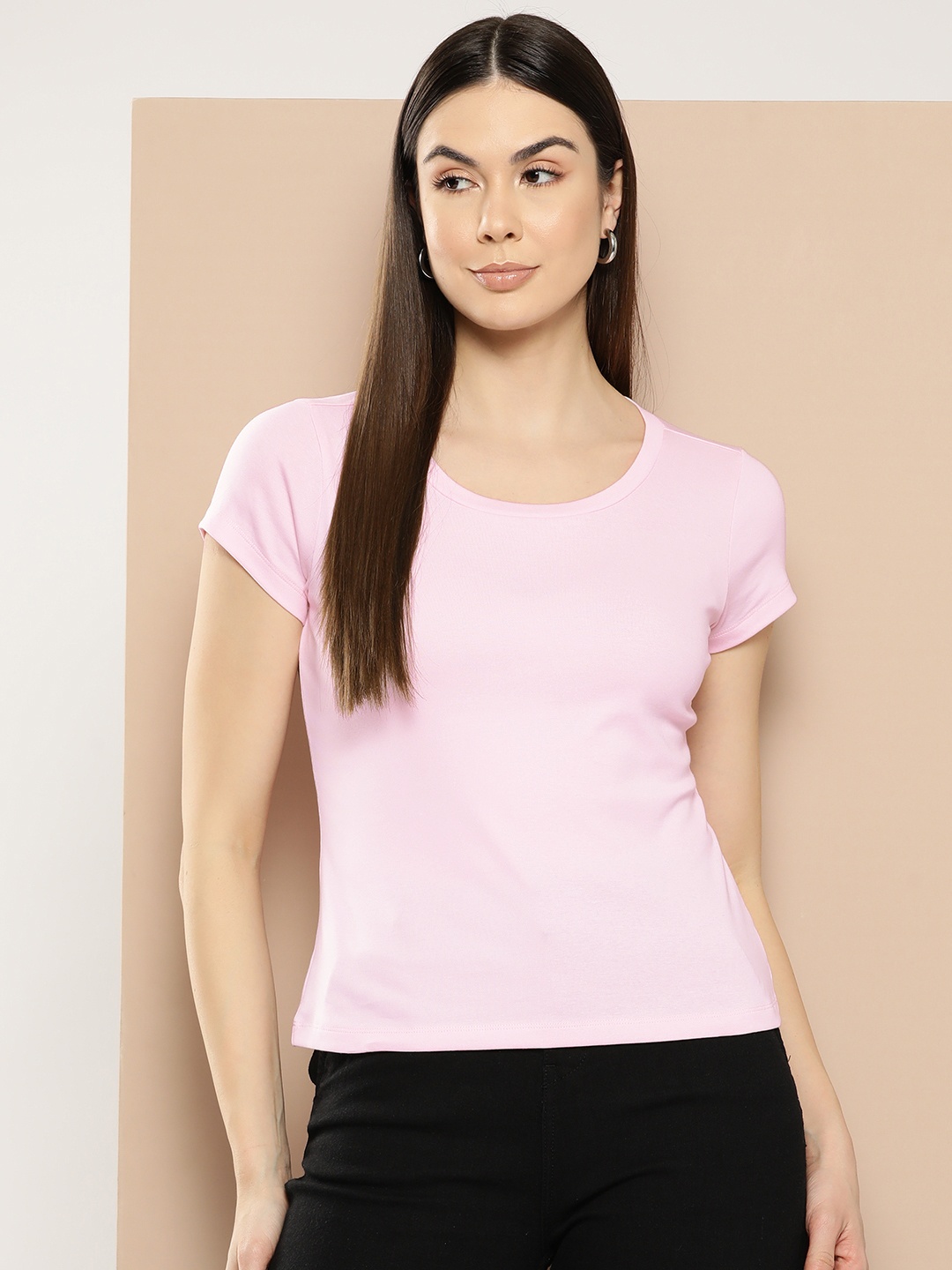 

Chemistry Women Solid T-shirt, Pink