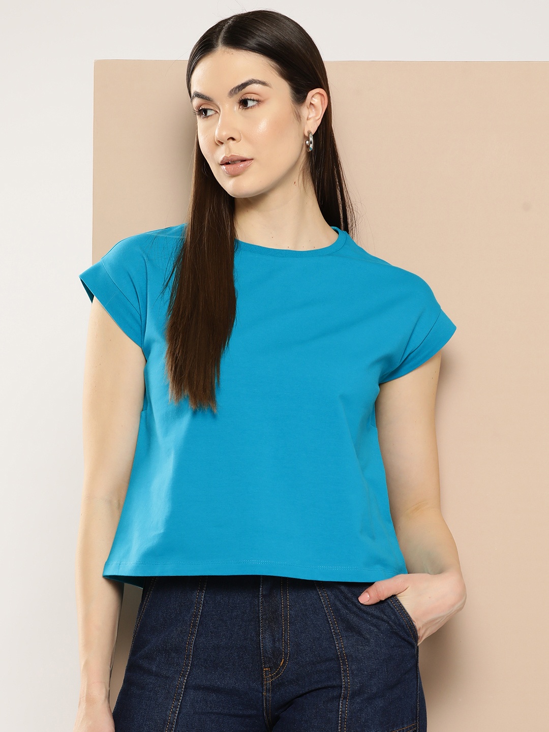 

Chemistry Women Solid Extended Sleeves T-shirt, Turquoise blue