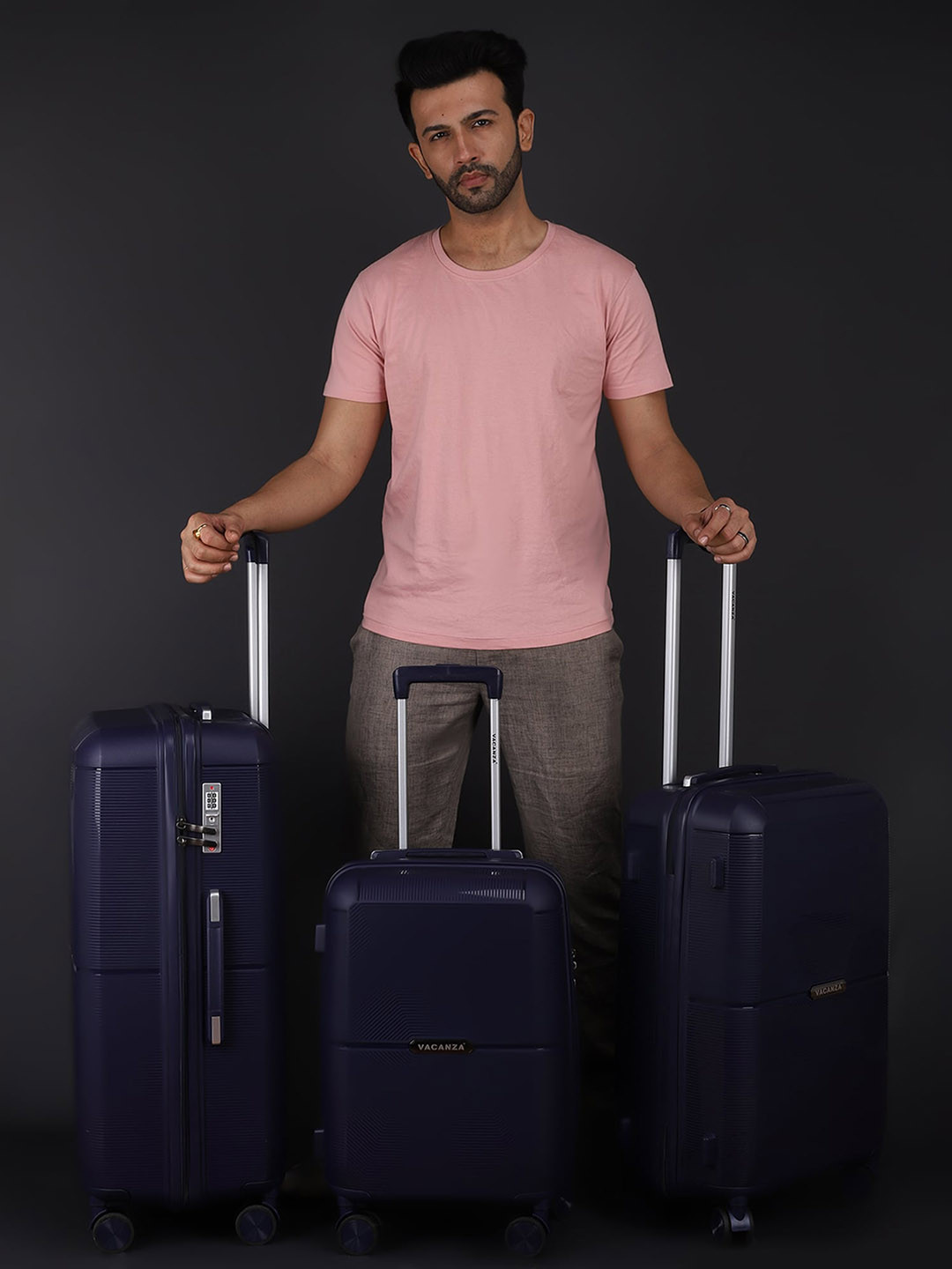 

3G Textured Hard-Sided Large Trolley Suitcase, Blue