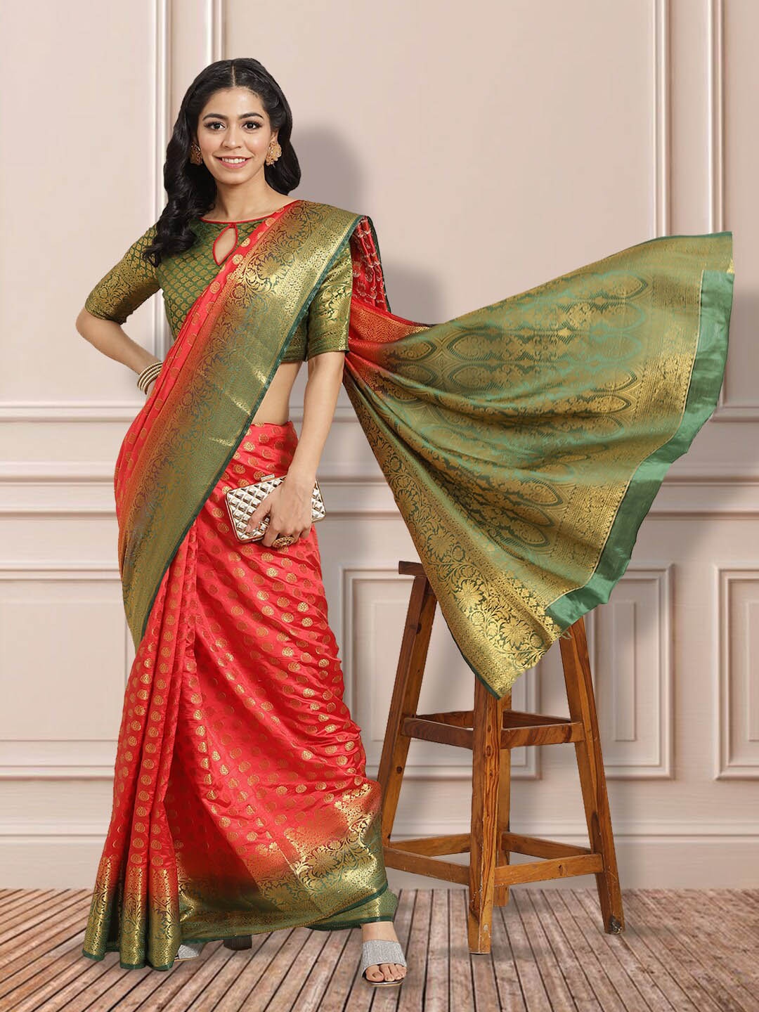 

KALINI Woven Design Zari Banarasi Saree, Red