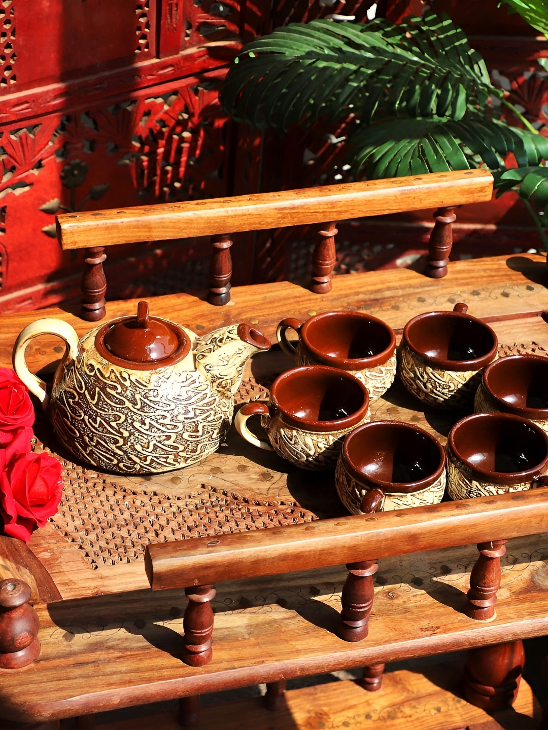 

INDIA MEETS INDIA Brown & Cream 7 Pieces Textured Glossy Finish Ceramic Kettle Set