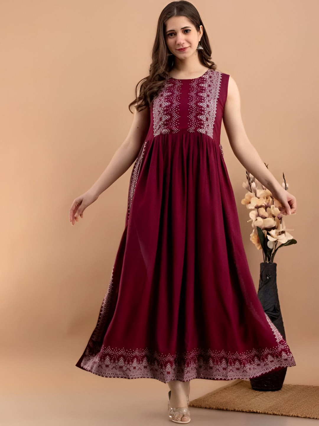 

BAESD Ethnic Motifs Printed Sleeveless Pleated Anarkali Kurta, Maroon