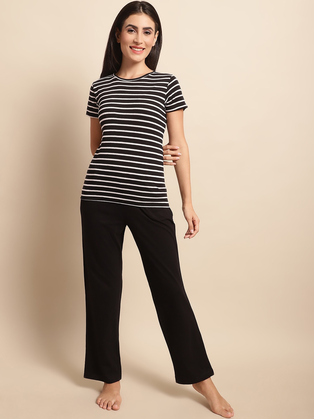 

Dressitude Striped Round Neck Pure Cotton T-shirt With Pyjamas, Black