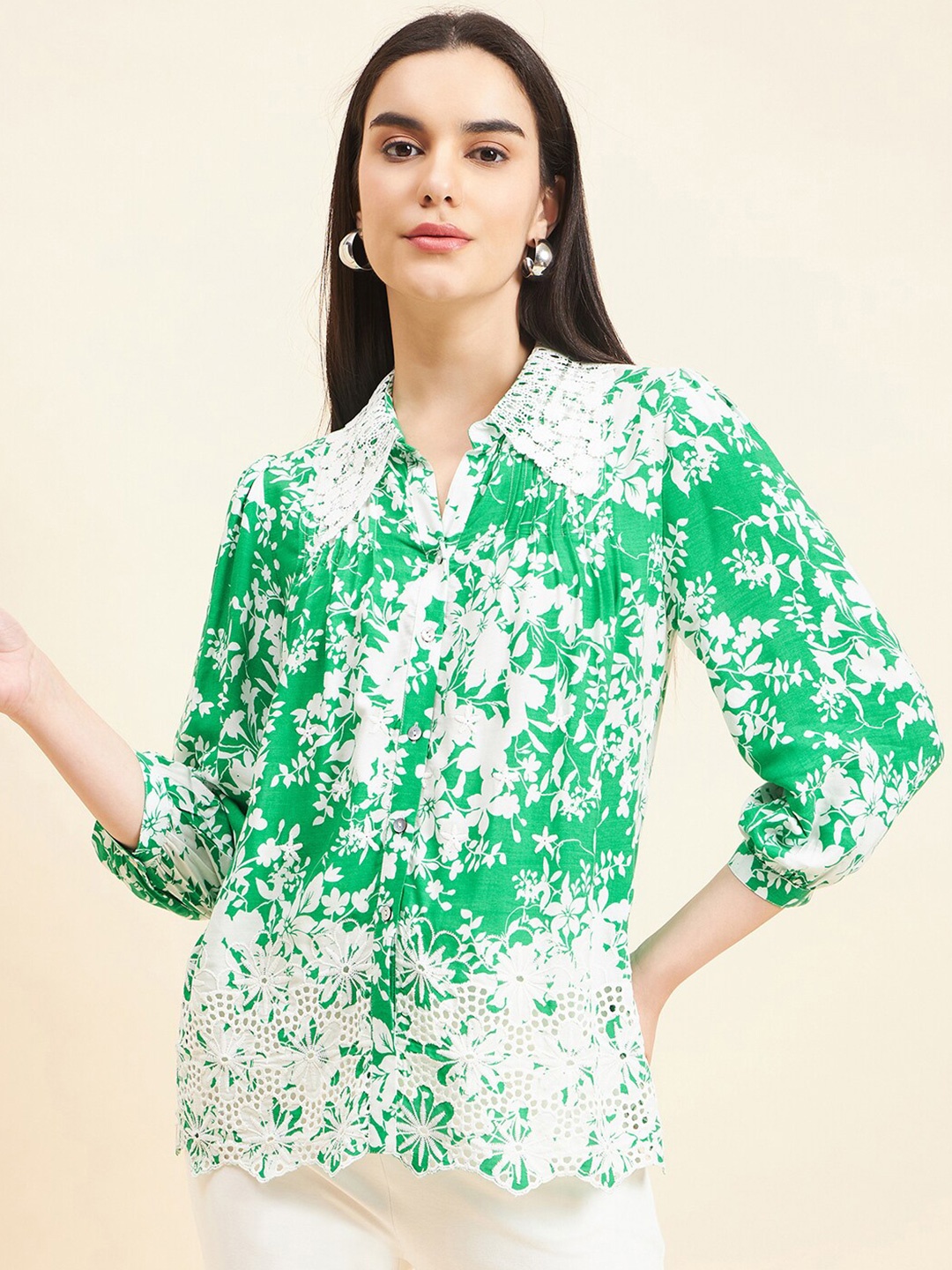 

Gipsy Comfort Floral Printed Puff Sleeves Lace Casual Shirt, Green