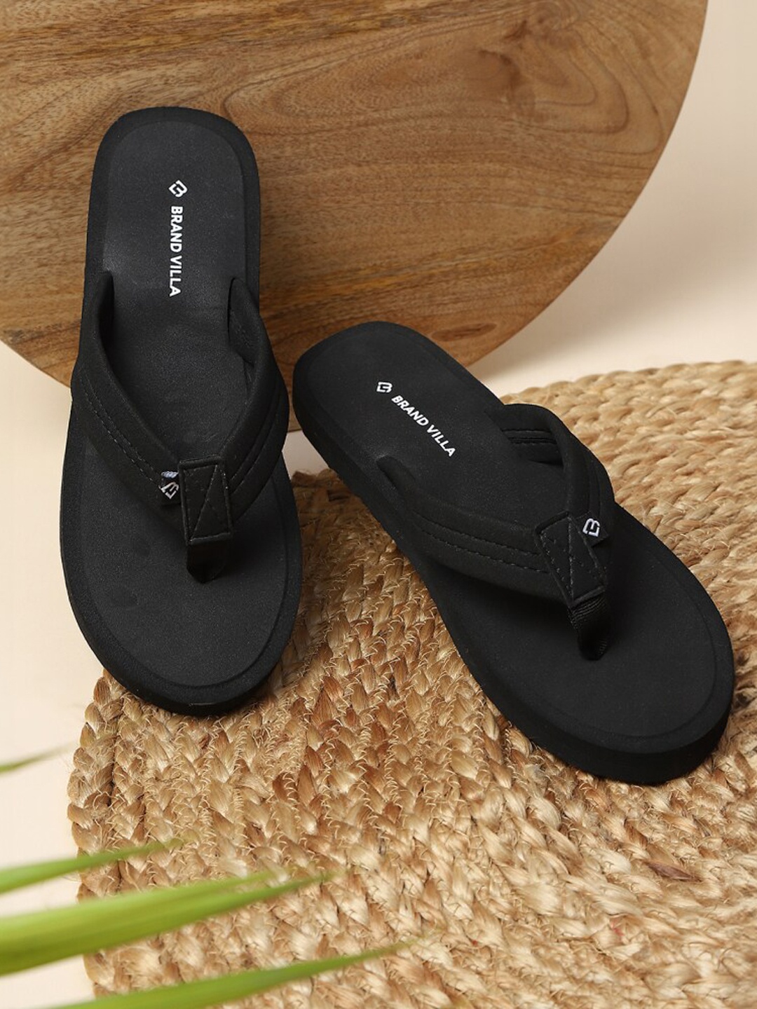

BRAND VILLA Women Lightweight Thong Flip-Flops, Black