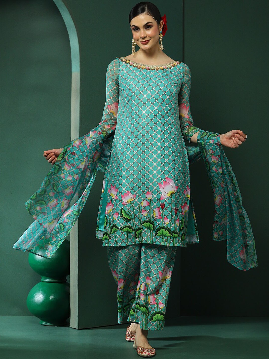 

AKS Couture Floral Printed Regular Kurta With Palazzos & Dupatta, Green