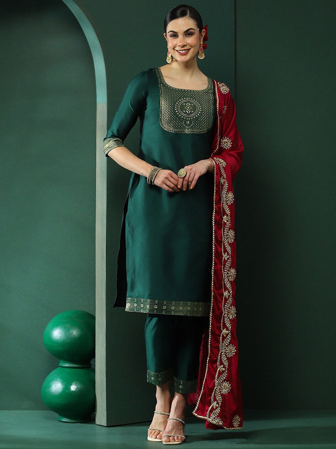 

AKS Couture Ethnic Motifs Yoke Design Zari Gotta Patti Kurta With Trouser & Dupatta, Green