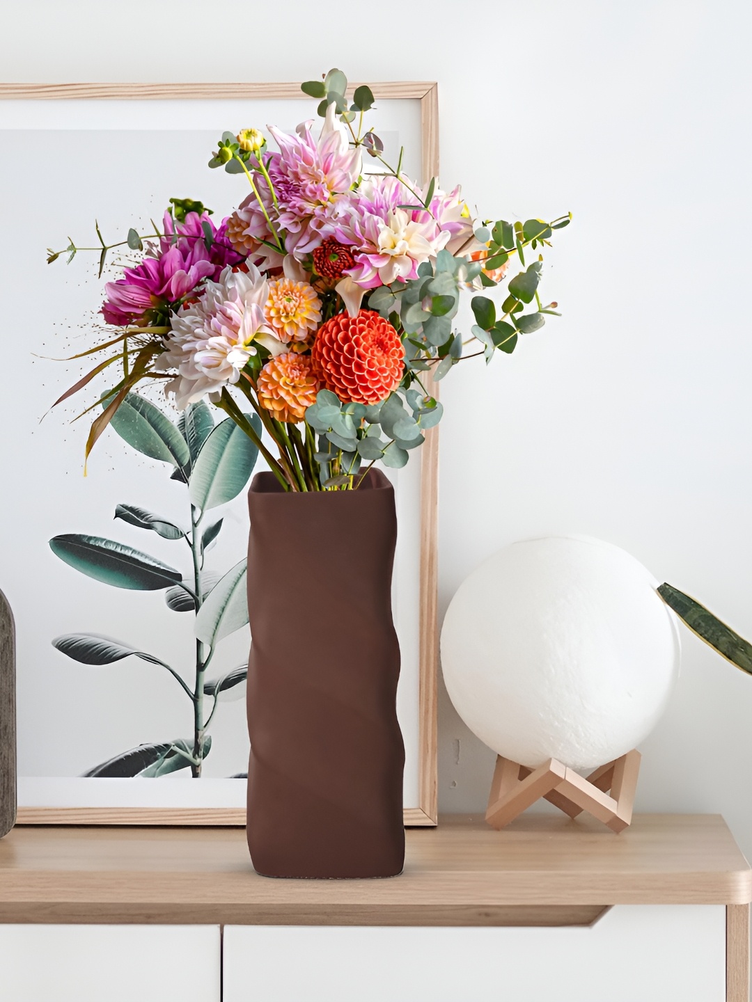 

LASAKI Myna Brown Ceramic Flower Vase