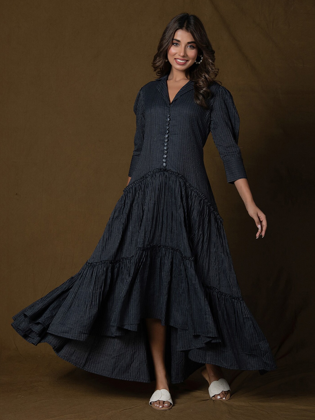 

Aaheli Geometric Printed Shirt Collar High-Low Cotton Maxi Dress, Black