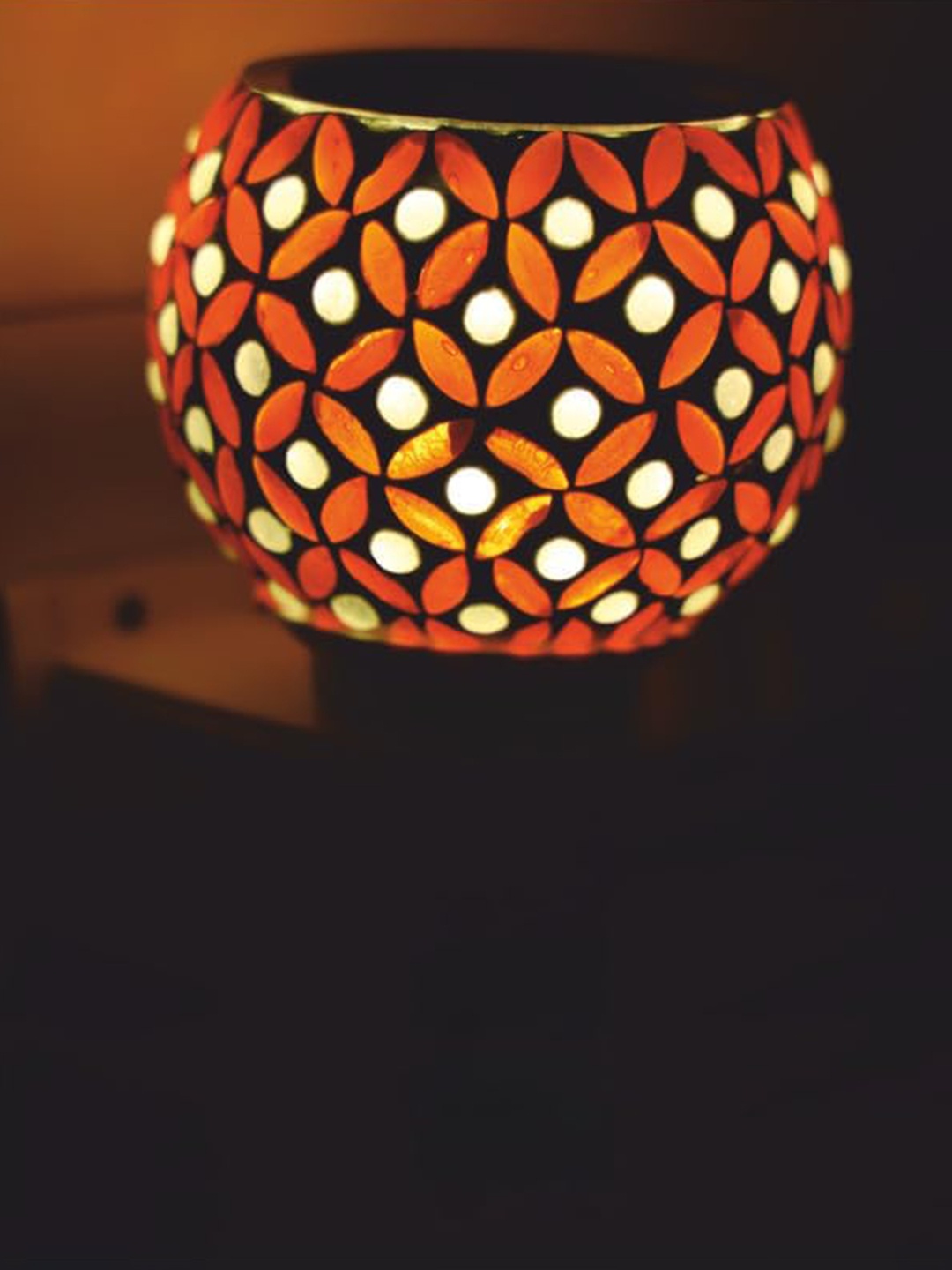 

NMII Unisex Multi Table Lamps, White