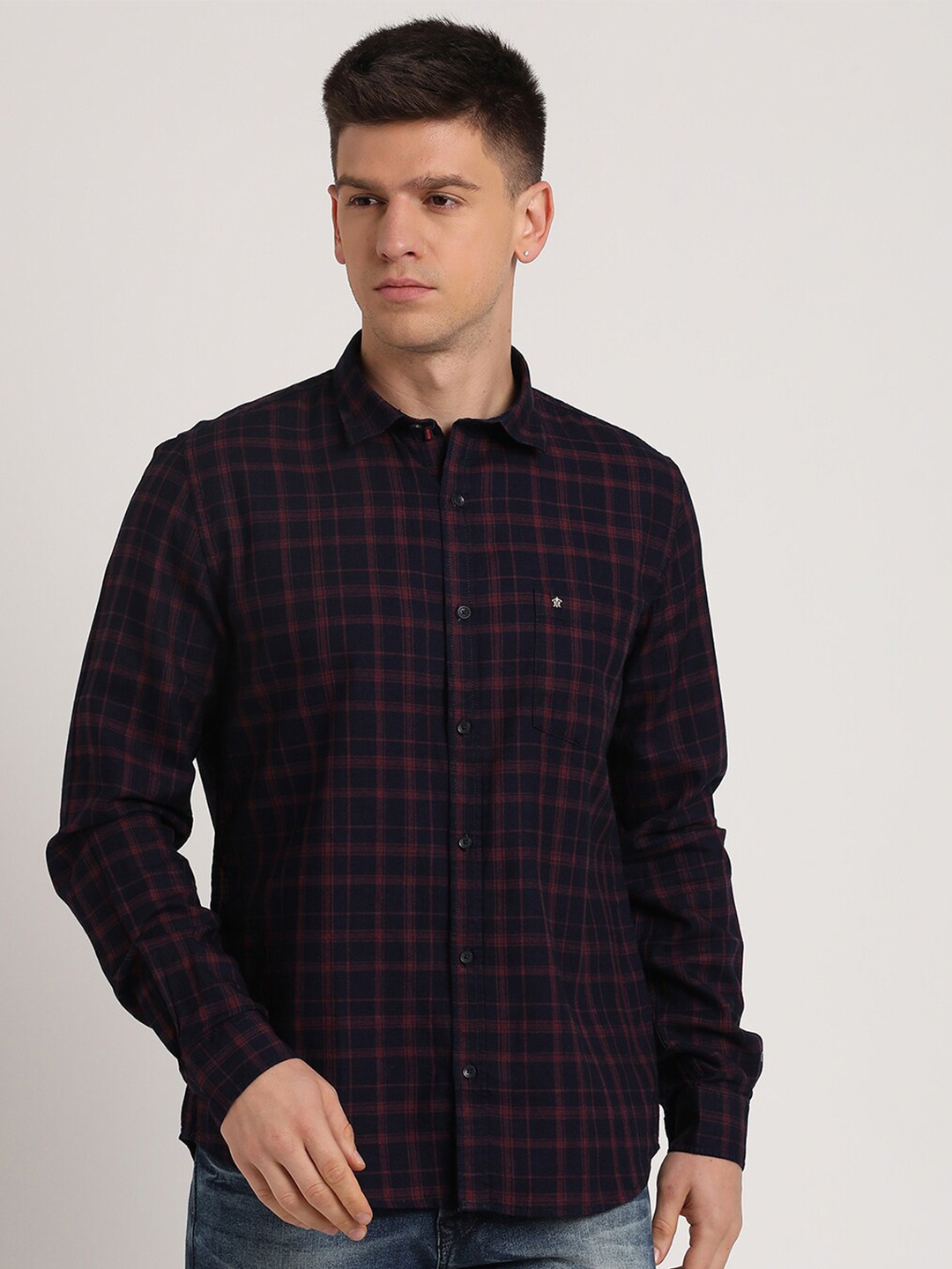 

Turtle Relaxed Slim Fit Tartan Checks Pure Cotton Casual Shirt, Navy blue