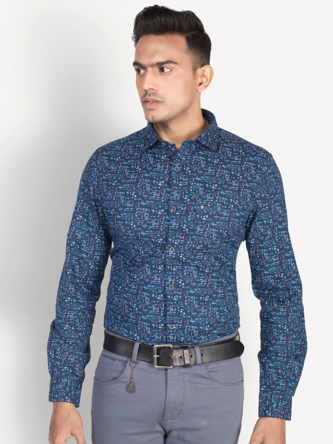 

Turtle Relaxed Slim Fit Abstract Printed Pure Cotton Casual Shirt, Blue