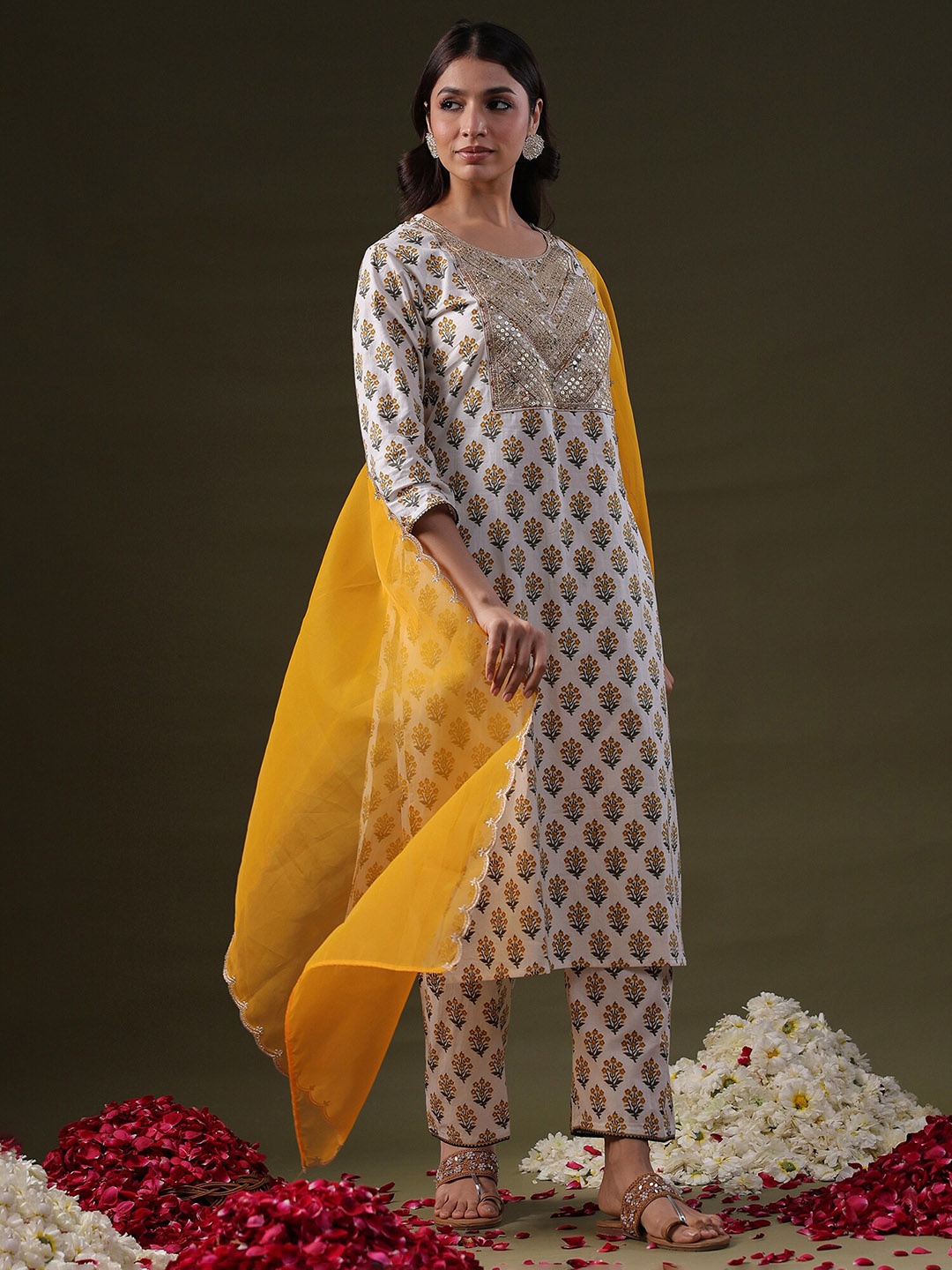 

Indo Era Floral Printed Regular Sequinned Kurta With Palazzos & Dupatta, Off white