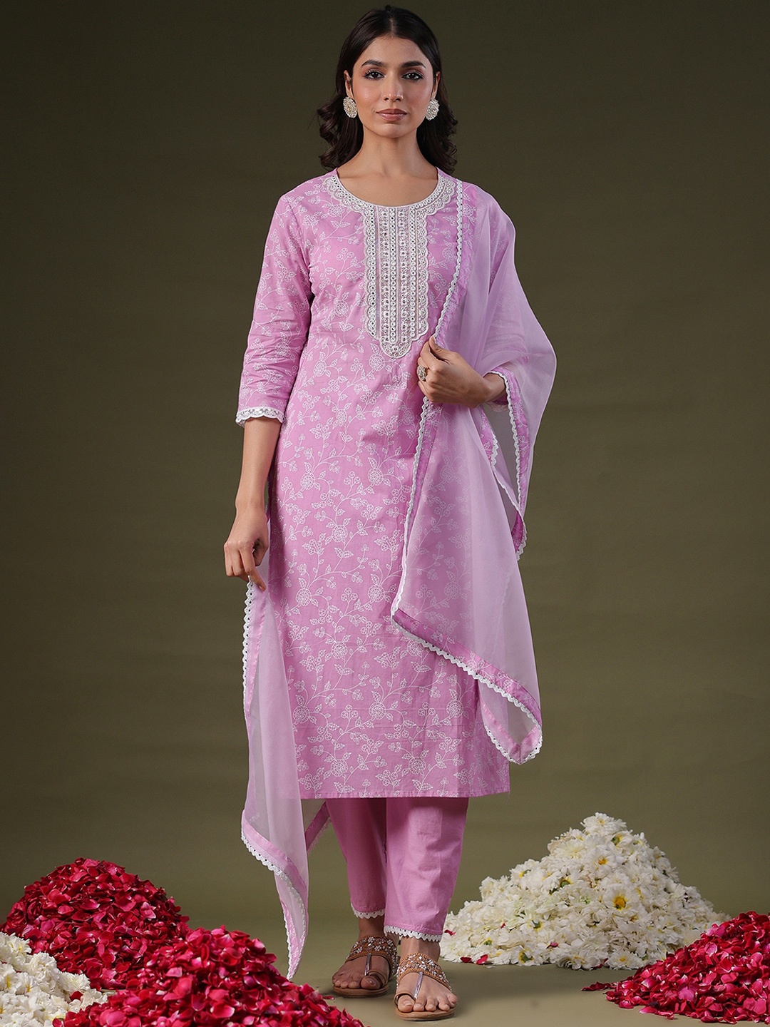 

Indo Era Floral Printed Round Neck Sequinned Pure Cotton Kurta Set, Lavender