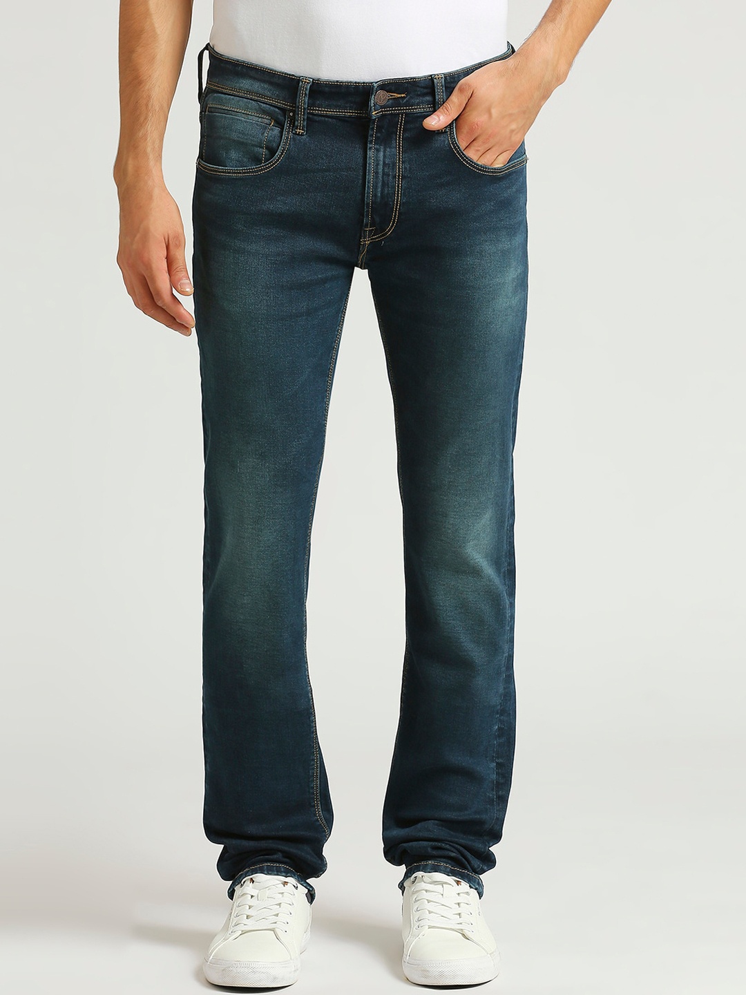 

Pepe Jeans Men Slim Fit Heavy Fade Stretchable Jeans, Blue