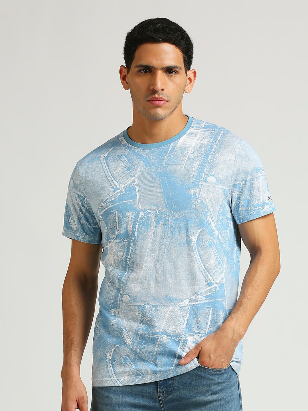 

Pepe Jeans Printed V-Neck Pure Cotton Slim Fit T-shirt, Blue