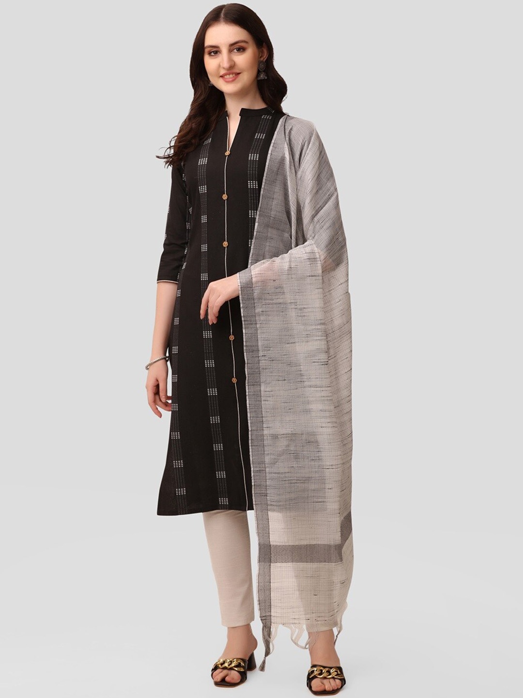 

CaniBani Mandarin Collar Regular Pure Cotton Straight Kurta with Trousers & Dupatta, Black