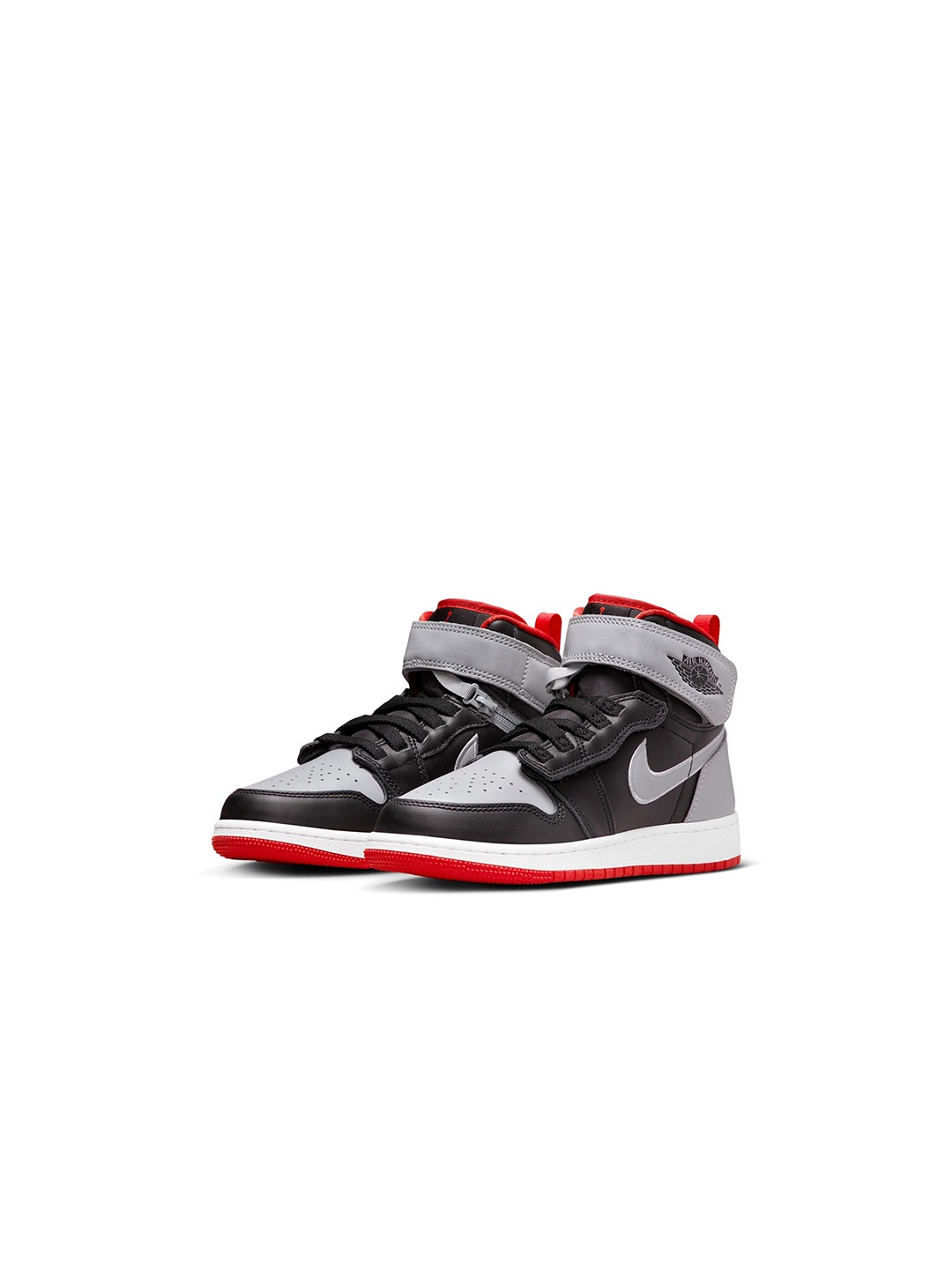 

Nike Boys Air Jordan 1 Hi FlyEase Sneakers, Black