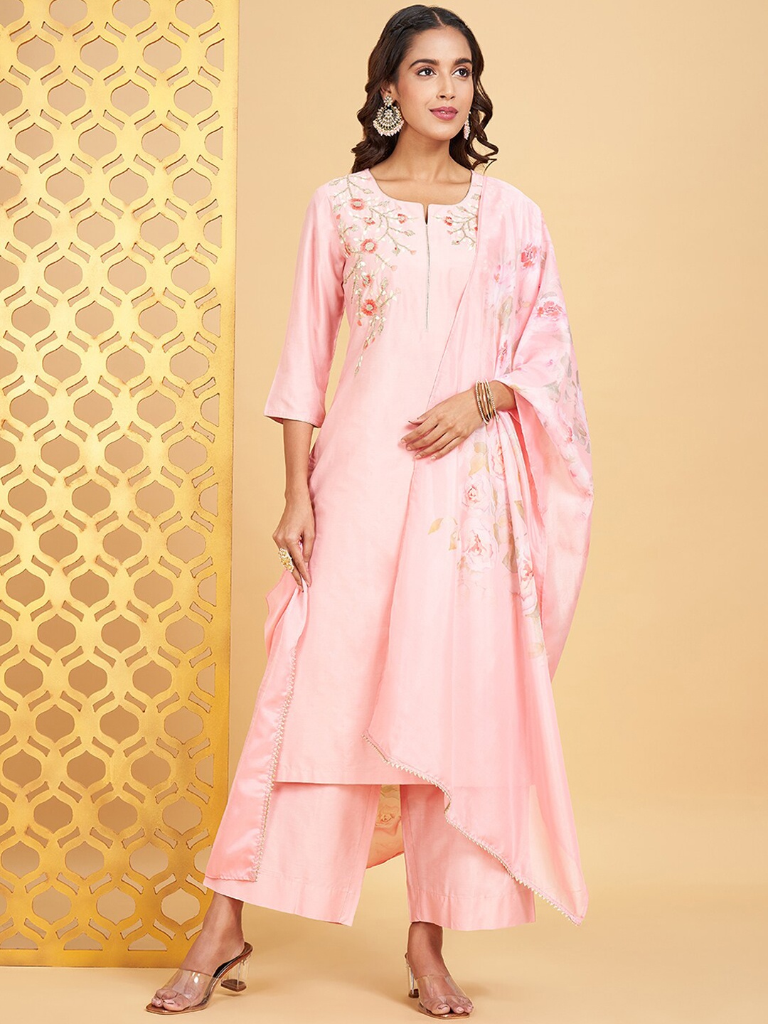 

RANGMANCH BY PANTALOONS Floral Embroidered Straight Kurta with Palazzos & Dupatta, Peach