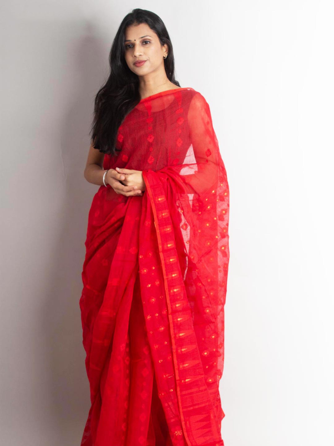 

Aevum Ethnic Motifs Woven Design Jamdani Saree, Red