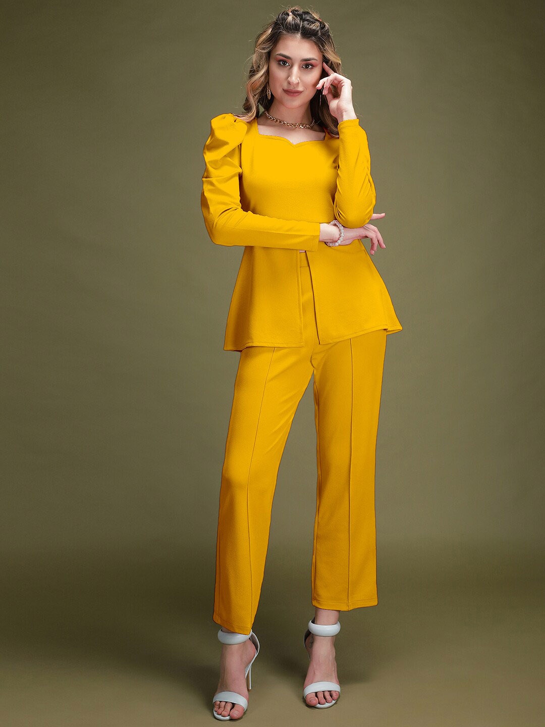 

Selvia Dyed Sweetheart Neck Top With Trousers, Yellow