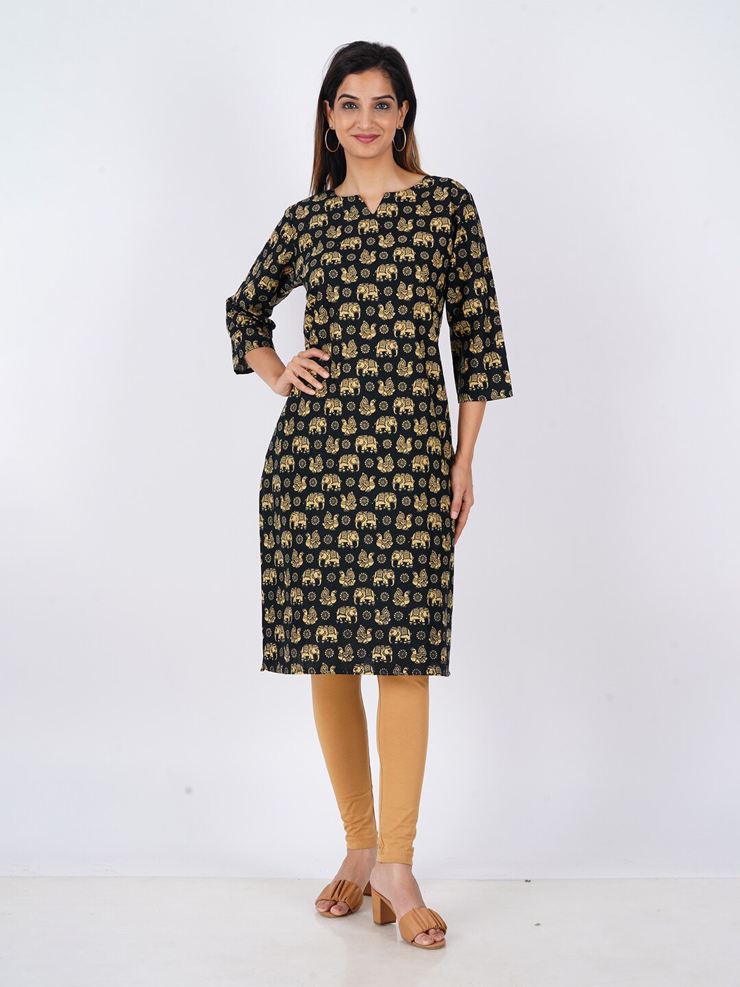 

BAESD Animal Printed Cotton Knee Length Straight Kurta, Black