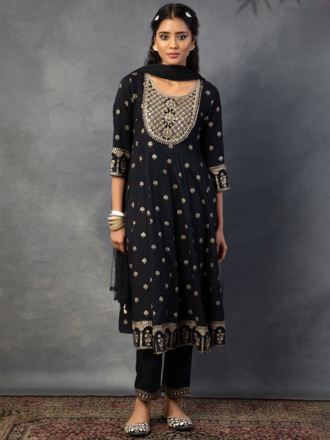 

Juniper Black Floral Printed Sequinned Anarkali Kurta With Trousers & Dupatta