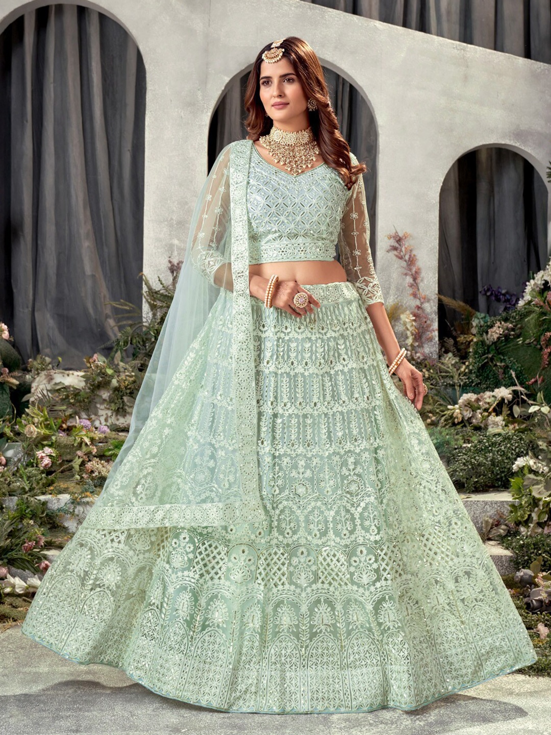 

Kvsfab V-Neck Embroidered Sequinned Semi-Stitched Lehenga & Unstitched Blouse With Dupatta, Green