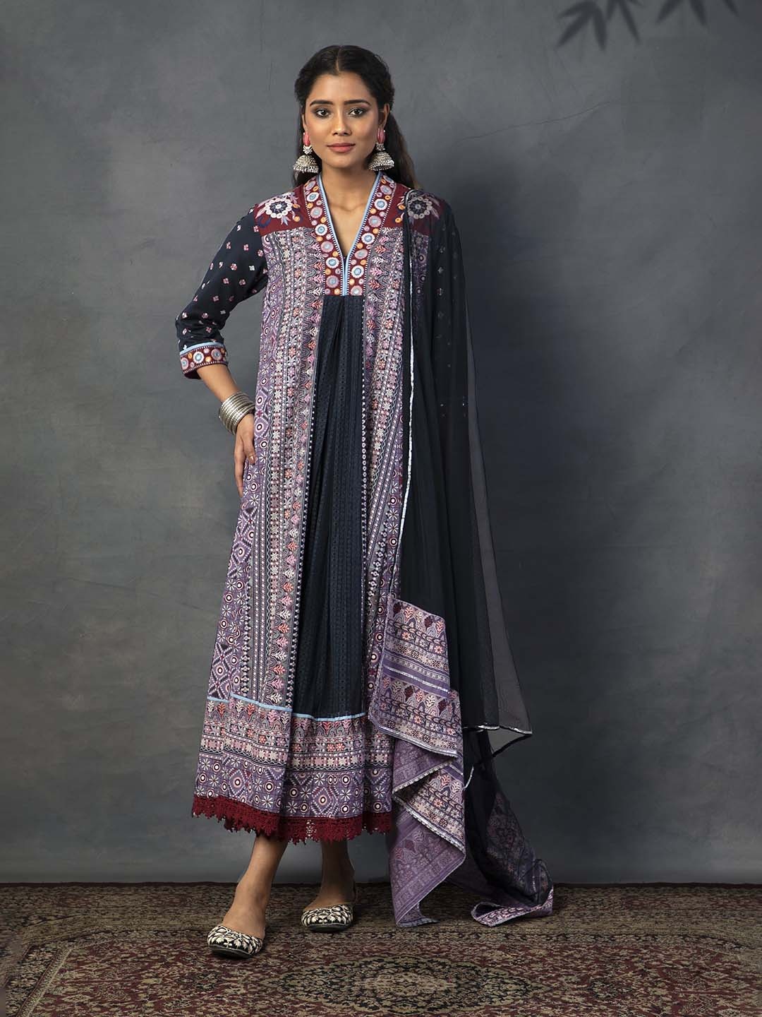 

Juniper Ethnic Motifs Printed Mirror Work Maxi Ethnic Dress With Dupatta, Lavender
