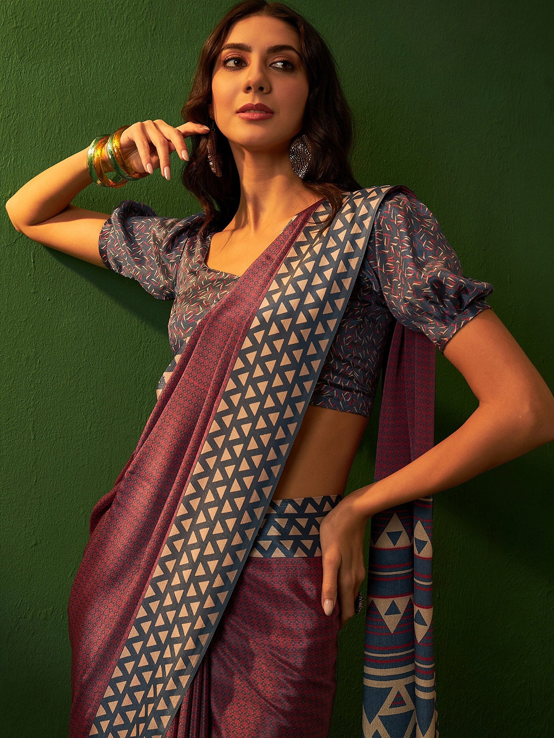 

Sangria Patchwork Pure Crepe Saree, Maroon