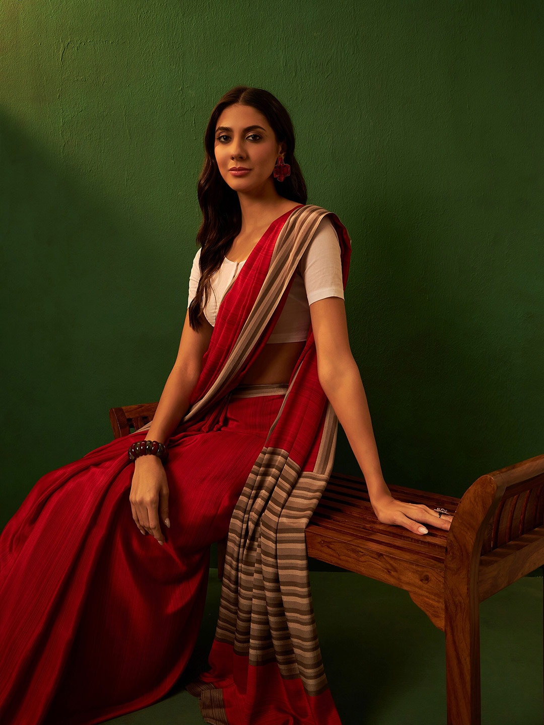 

Sangria Striped Pure Crepe Saree, Red
