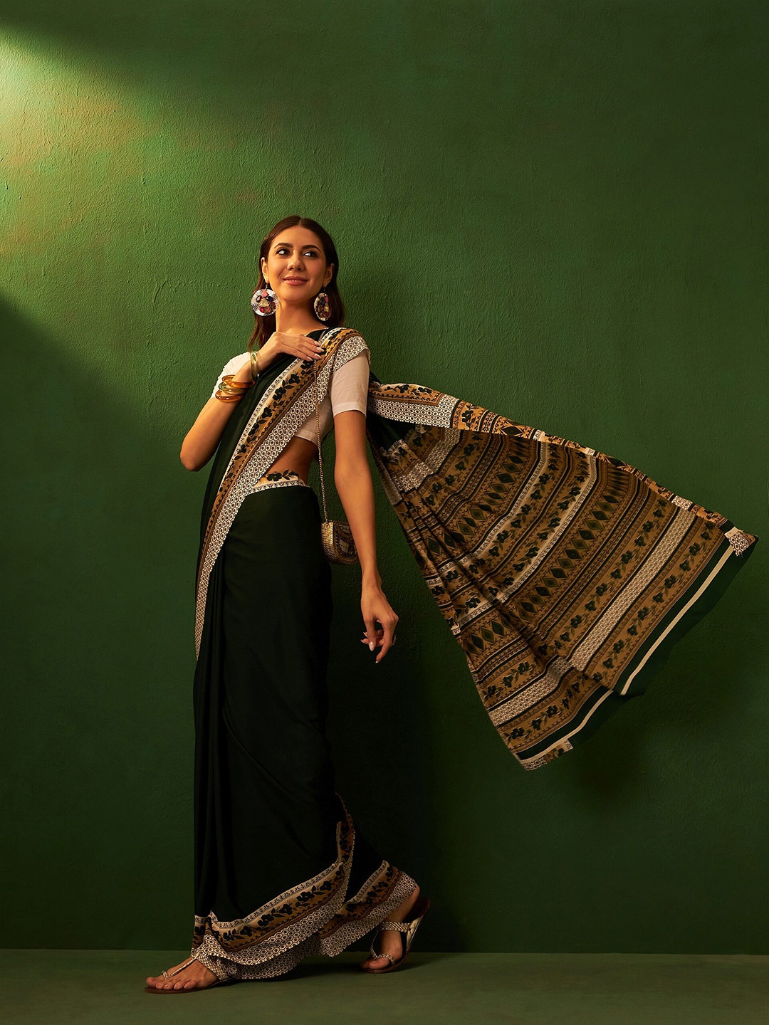 

Sangria Printed Pure Crepe Saree, Black