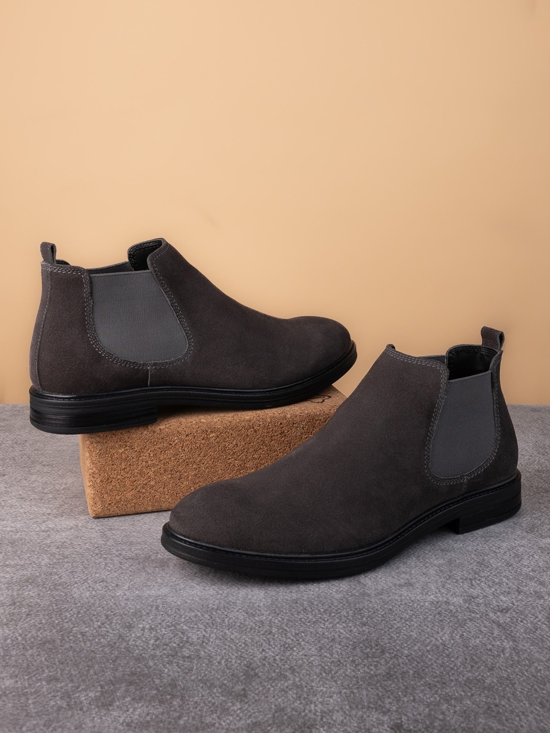 

Styli Solid Suede Leather Chelsea Boots, Grey