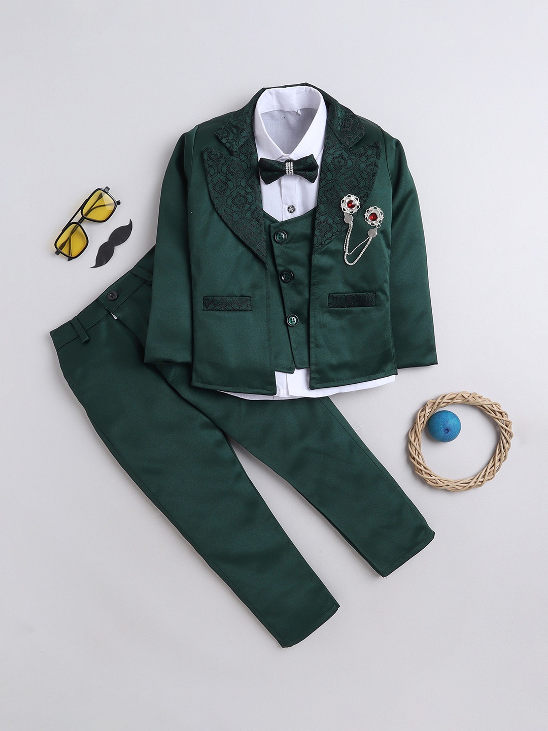 

BAESD Boys Self-Designed Notched Lapel Collar Single-Breasted 5 Piece Party Suit, Green