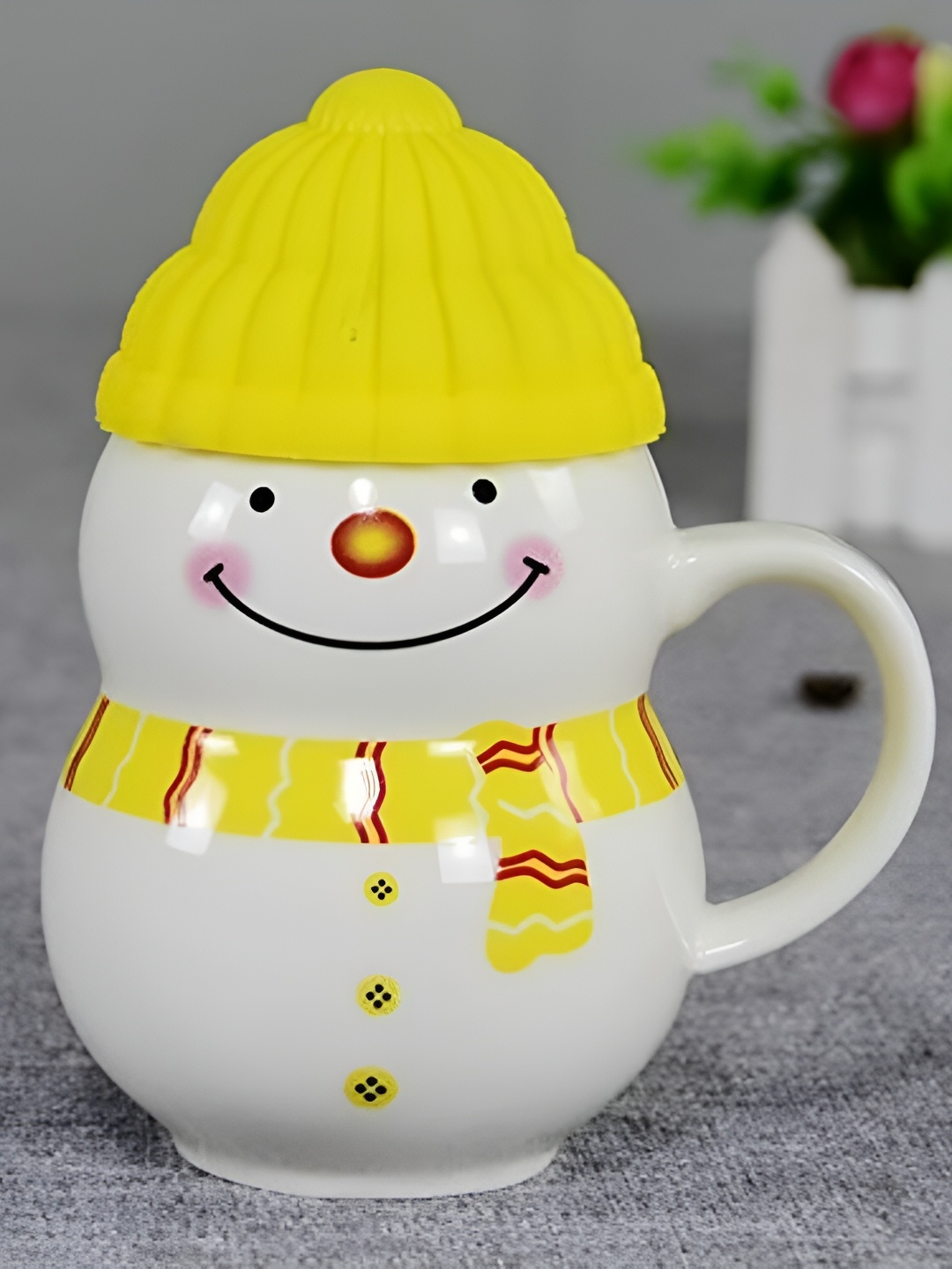 

Satyam Kraft 1 Pc Snowman Shape Ceramic Mug with Lid Cover, Yellow