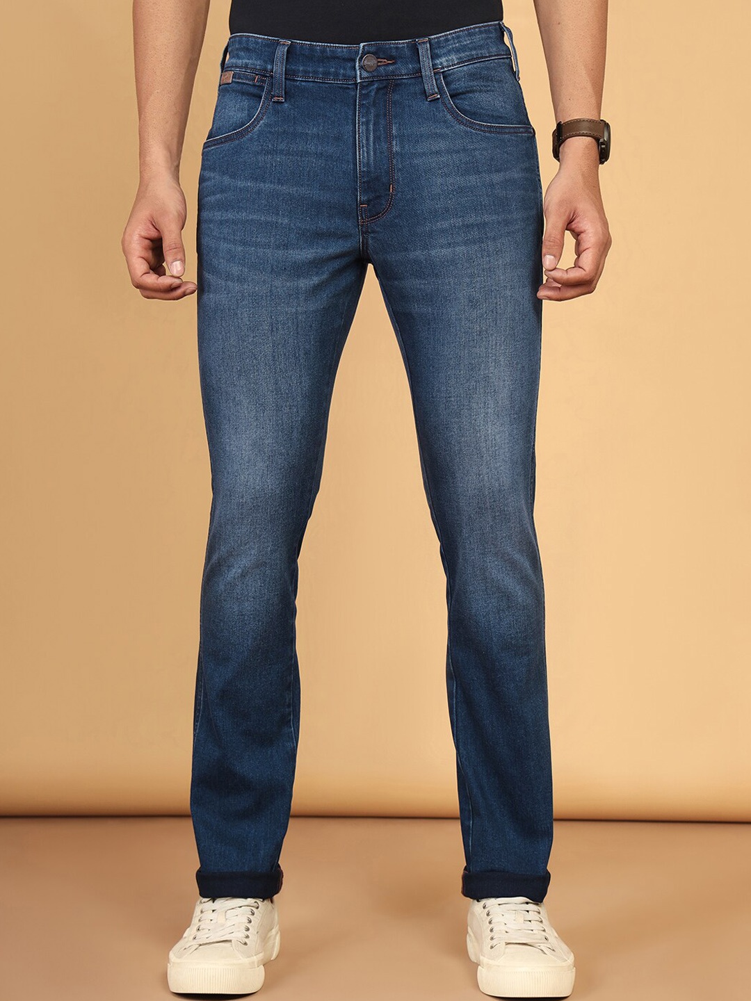 

Wrangler Men Millard Straight Fit Light Fade Stretchable Jeans, Blue