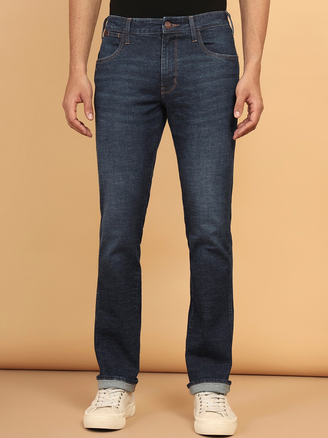 

Wrangler Men Millard Straight Fit Light Fade Stretchable Jeans, Blue