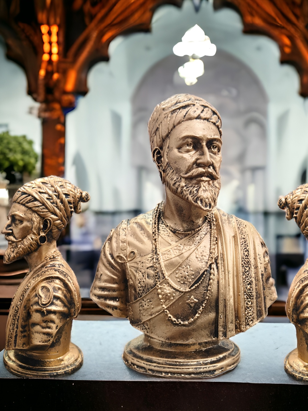 

SkyKey Gold-Toned Religious Idol Showpiece