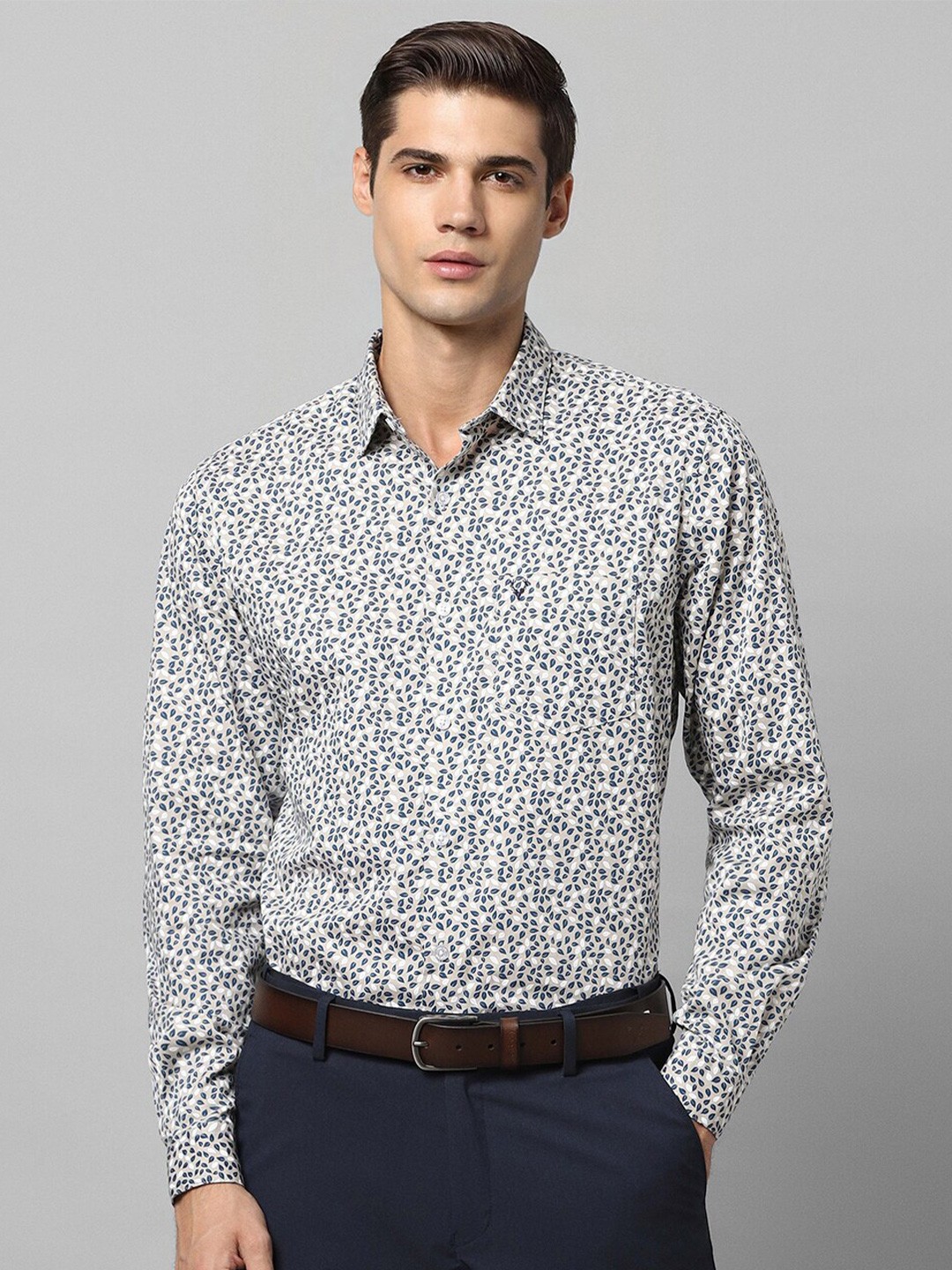 

Allen Solly Slim Fit Floral Printed Pure Cotton Formal Shirt, Grey