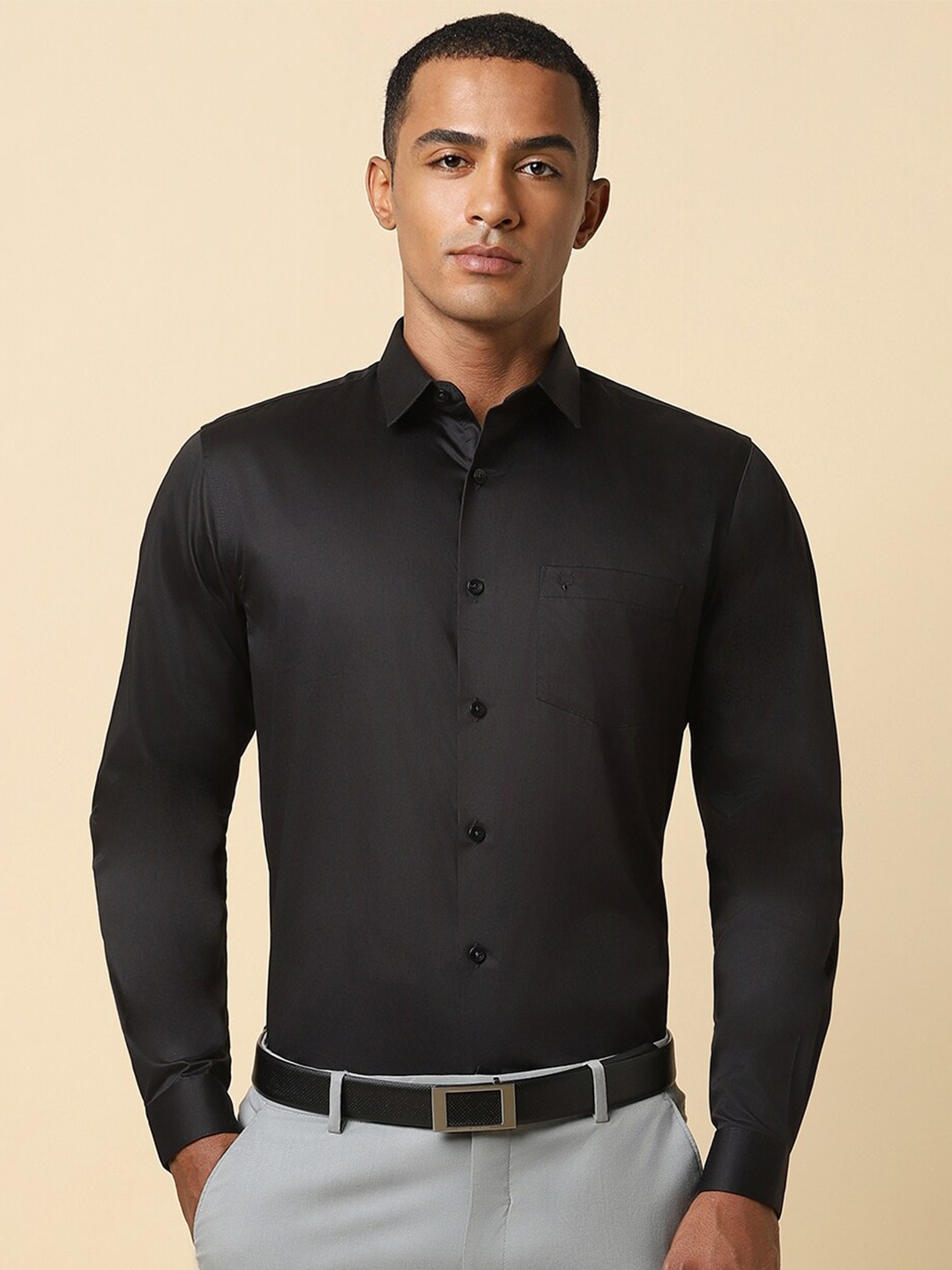 

Allen Solly Slim Fit Spread Collar Pure Cotton Formal Shirt, Black