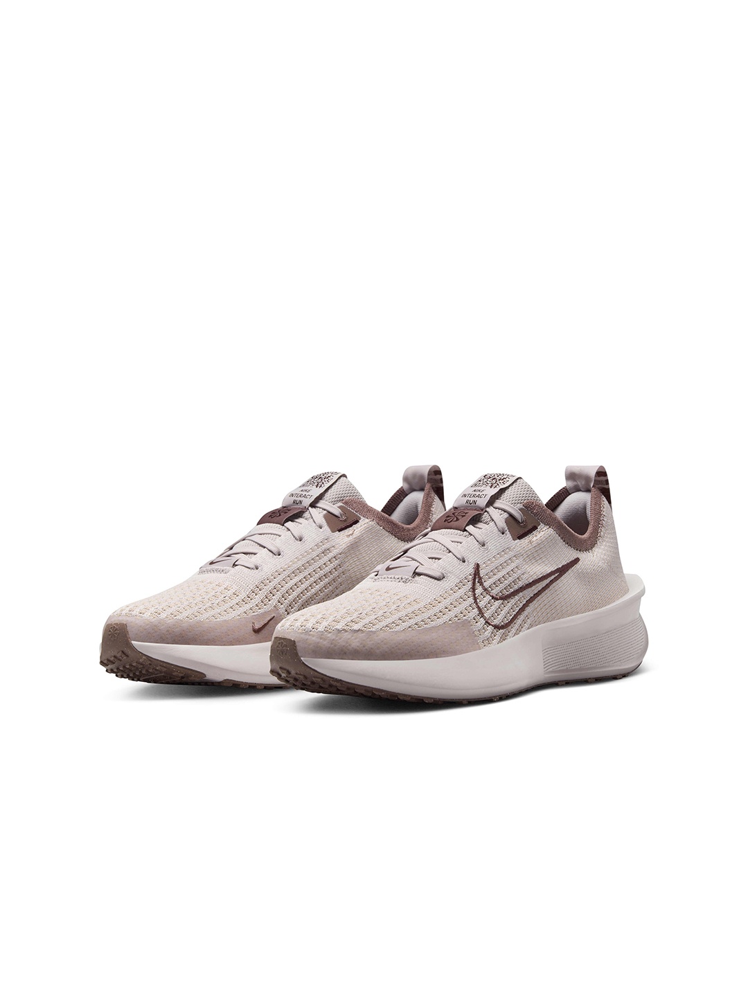 Nike Women Interact Run Road Running Shoes, Beige