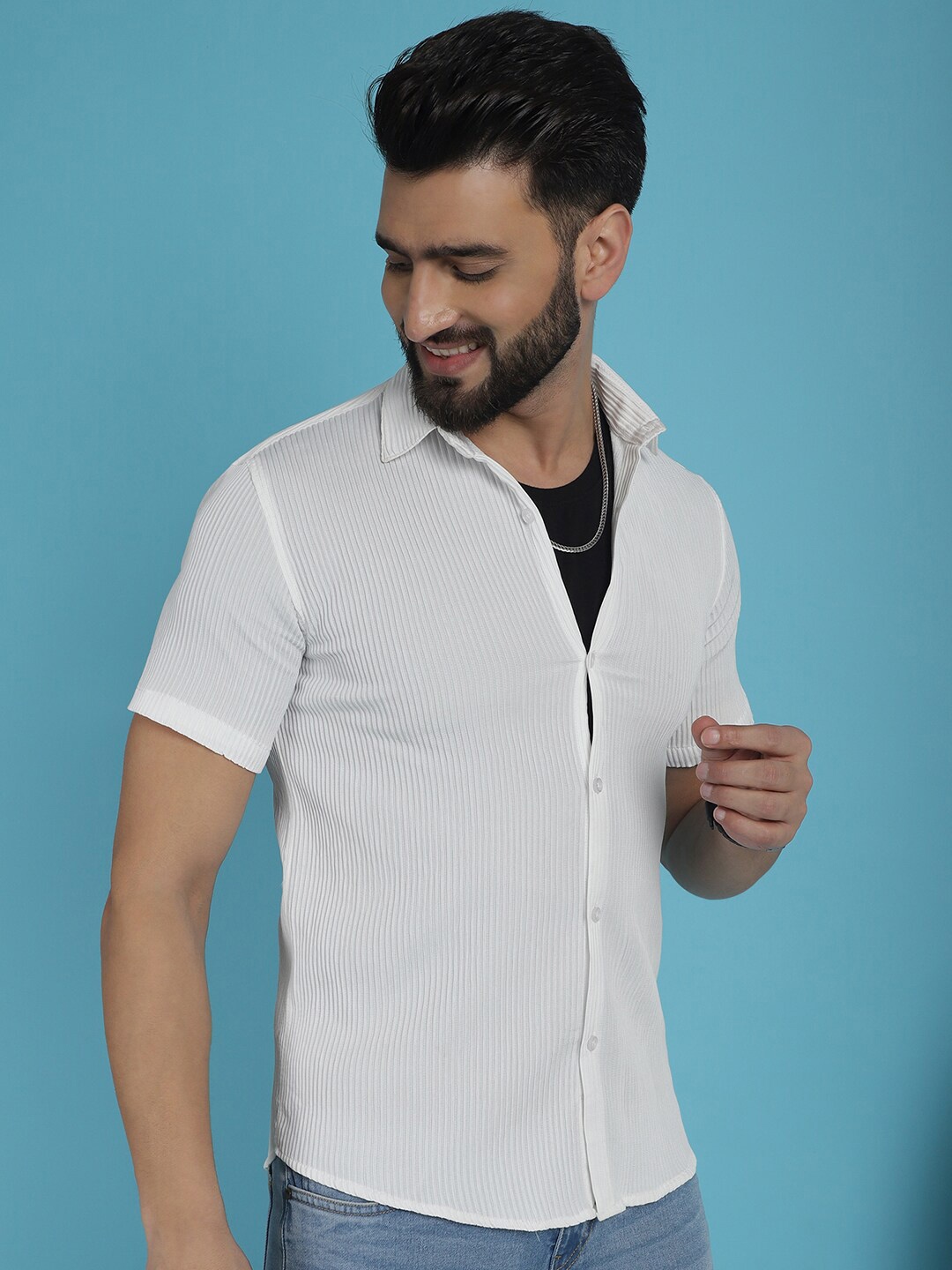 

Indian Needle Classic Fit Textured Short Sleeves Wrinkle Free Casual Shirt, White