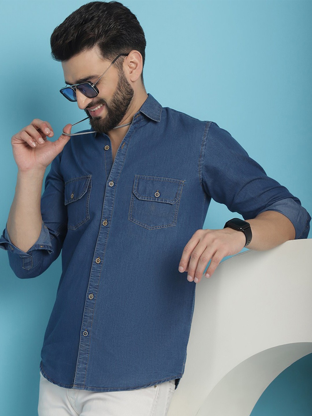 

Indian Needle Classic Fit Spread Collar Faded Denim Casual Shirt, Blue