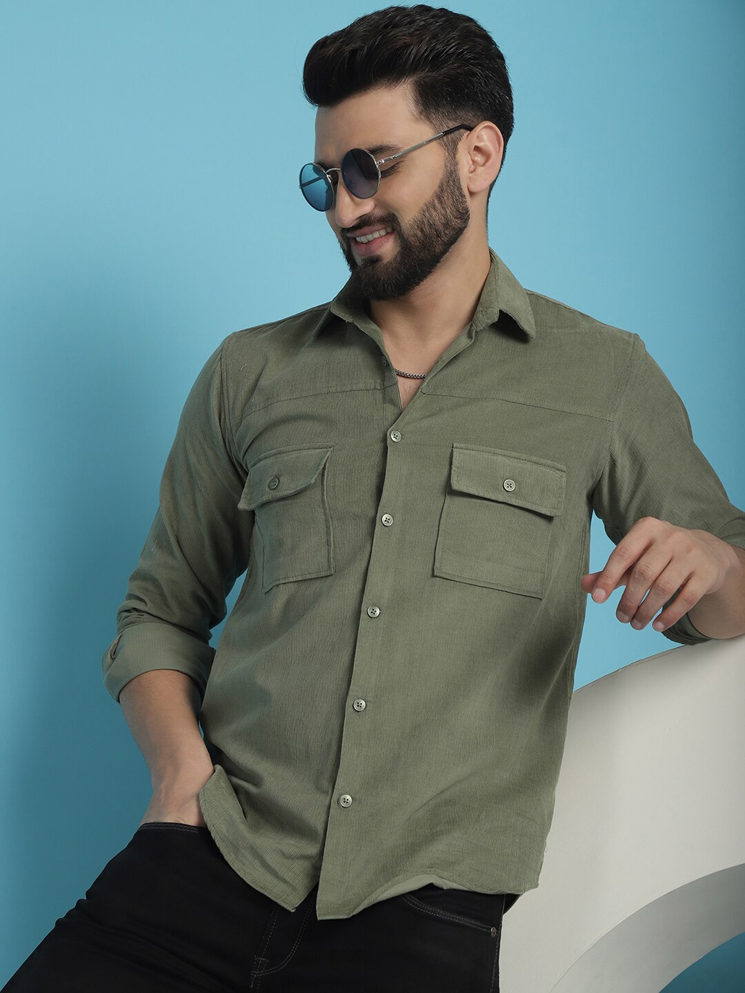 

Indian Needle Men Classic Opaque Regular Fit Cotton Casual Shirt, Green