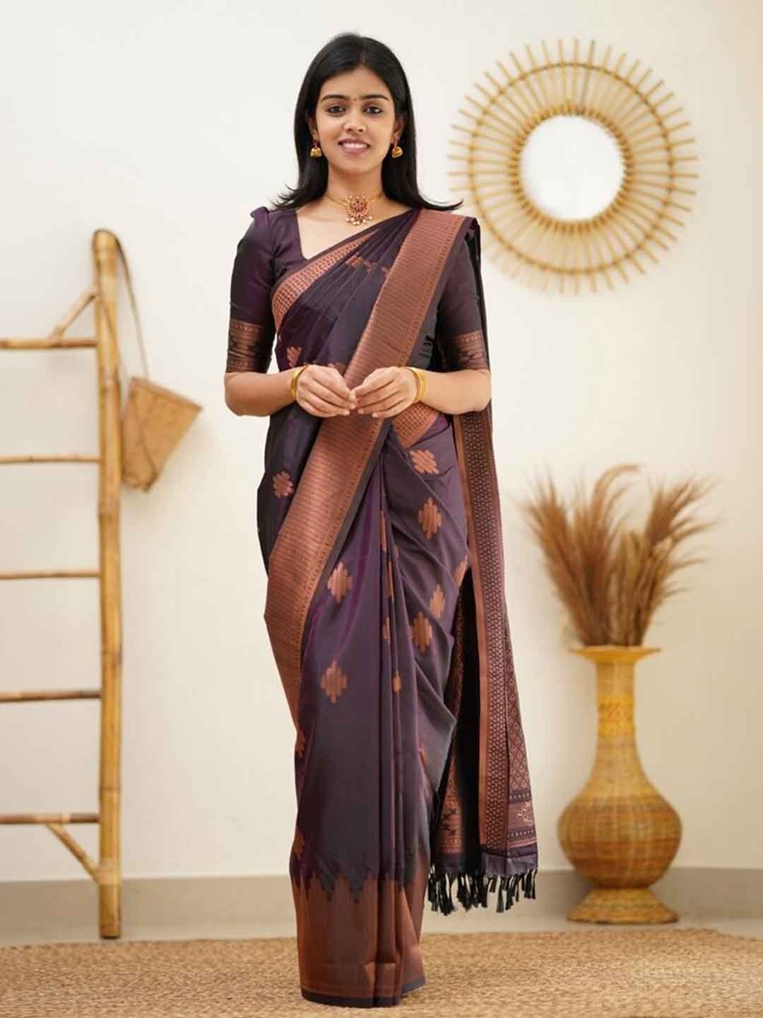 

DIVASTRI Ethnic Motifs Woven Design Zari Pure Silk Kanjeevaram Saree, Purple