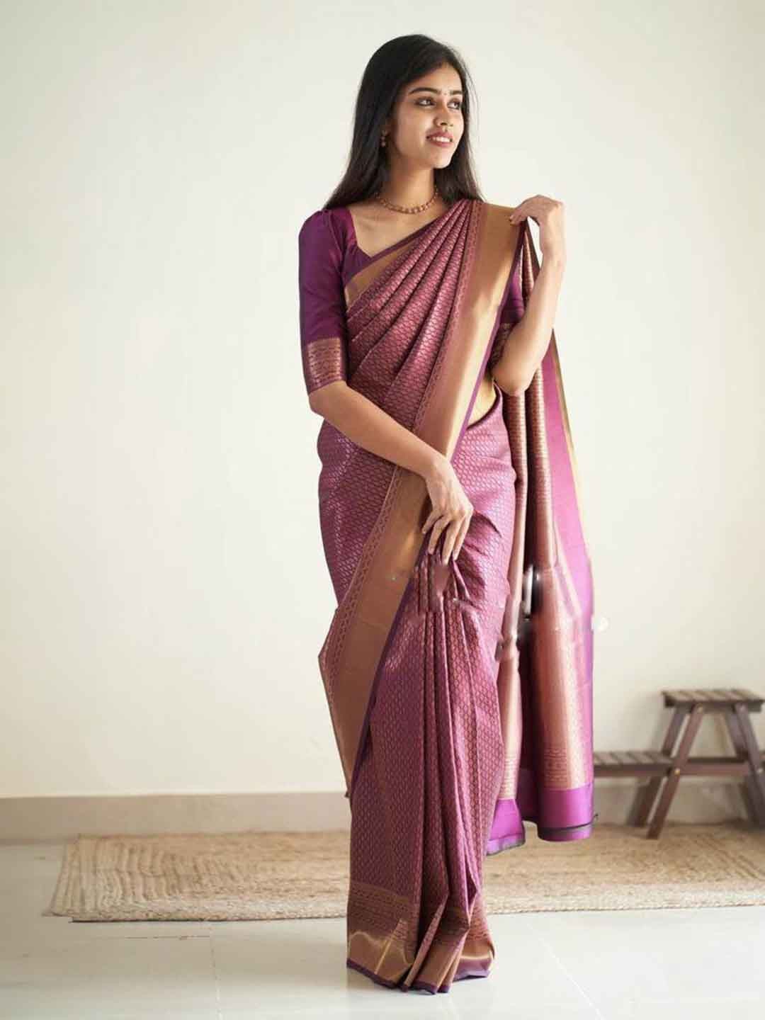 

DIVASTRI Ethnic motifs Woven Design Zari Pure Silk Kanjeevaram Saree, Purple